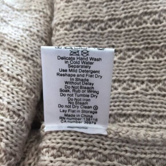 Revolve Pink Stitch Celine Turtleneck Sweater Size Large - Picture 10 of 10